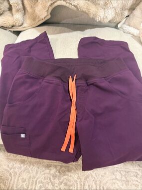Figs Jam Purple scrub bottoms